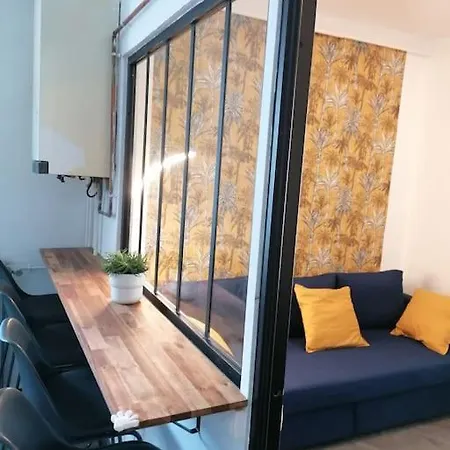 Nantes, Superbe Apartment